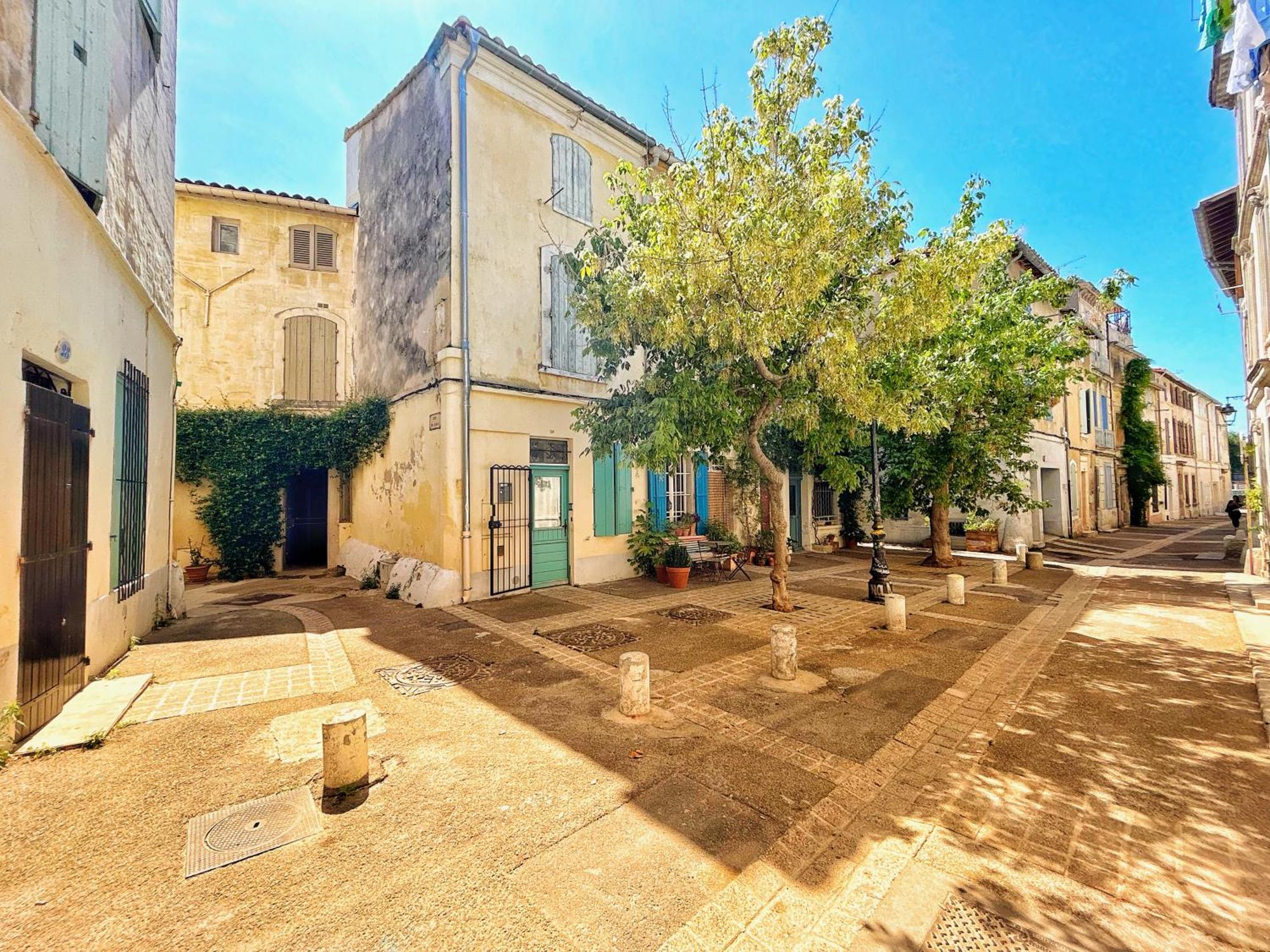 Cosy Ocre Apartment Arles Bagian luar foto