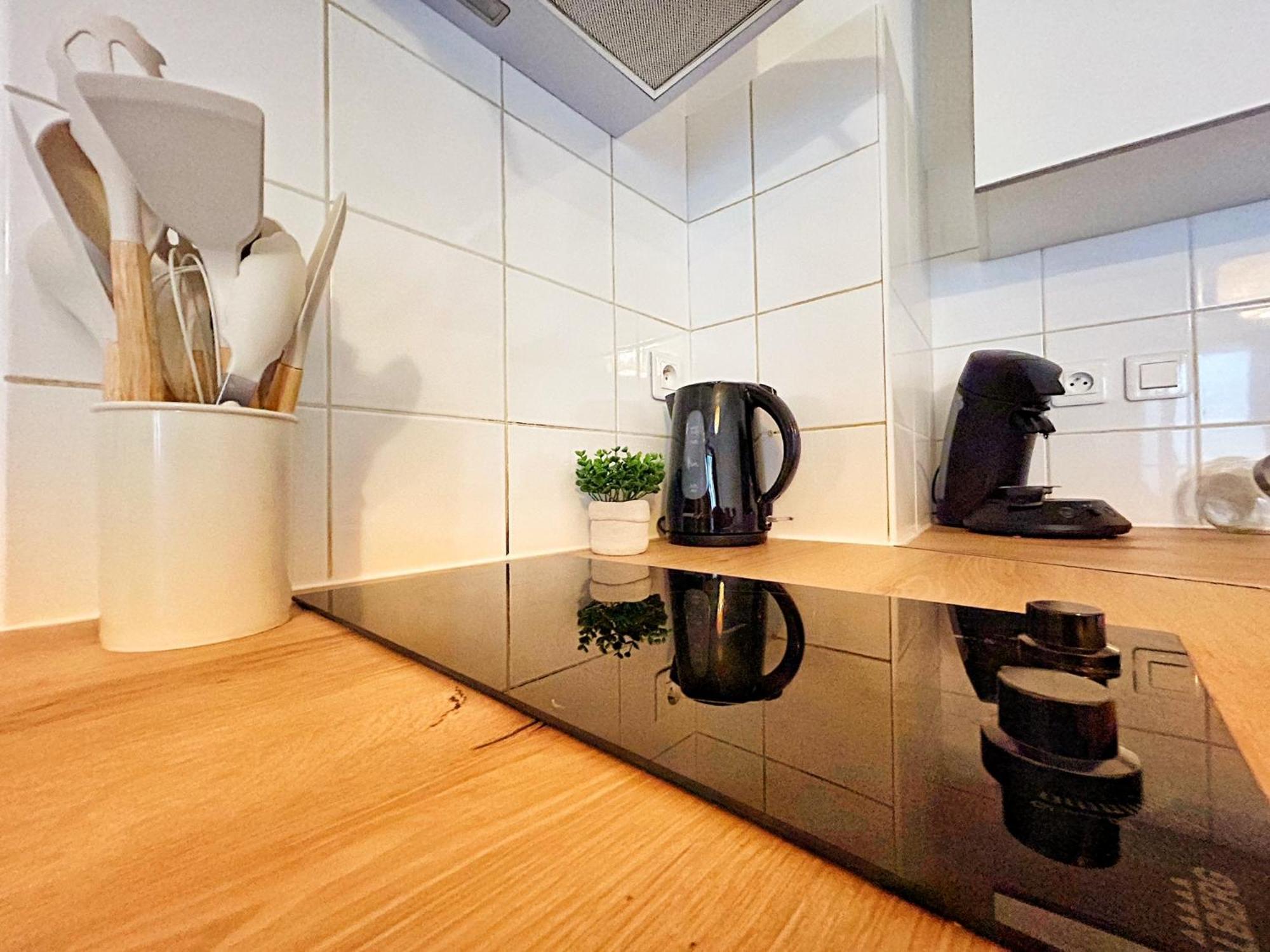 Cosy Ocre Apartment Arles Bagian luar foto